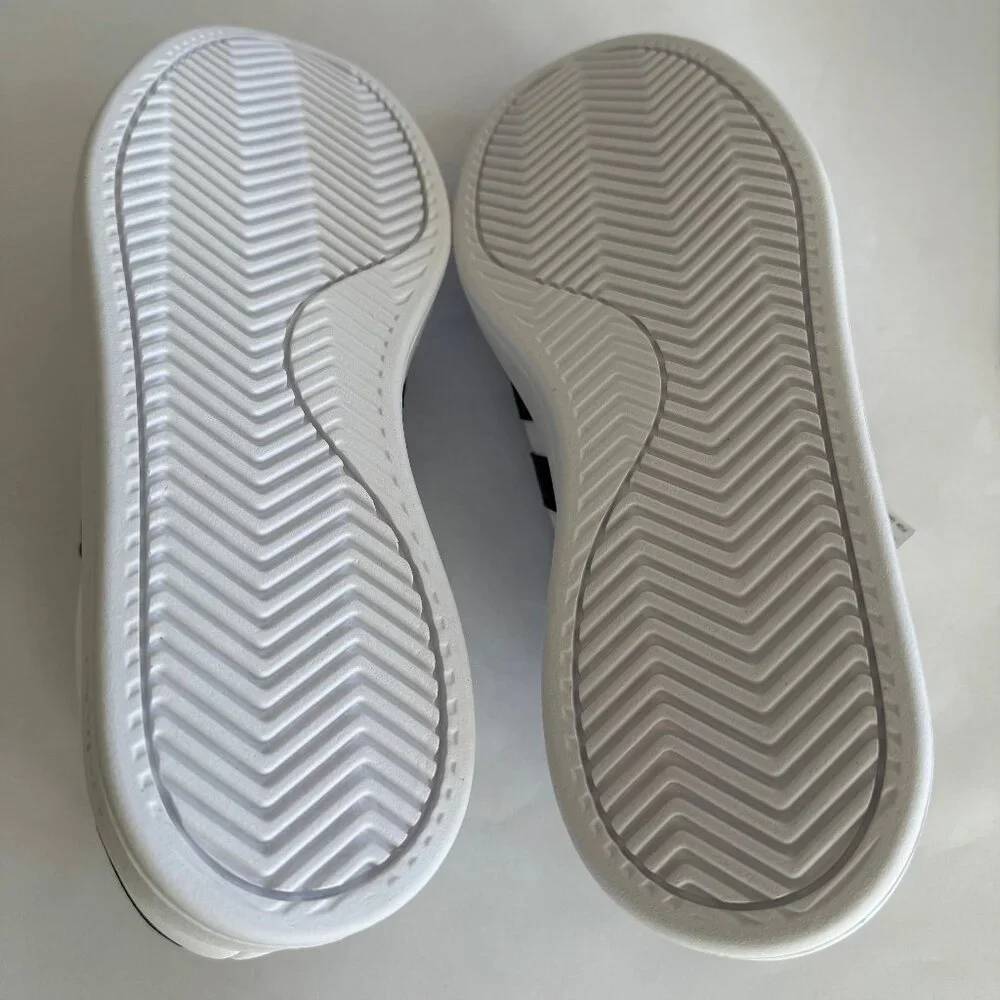 NWT adidas Grand Court Shoes - Picture 6 of 7
